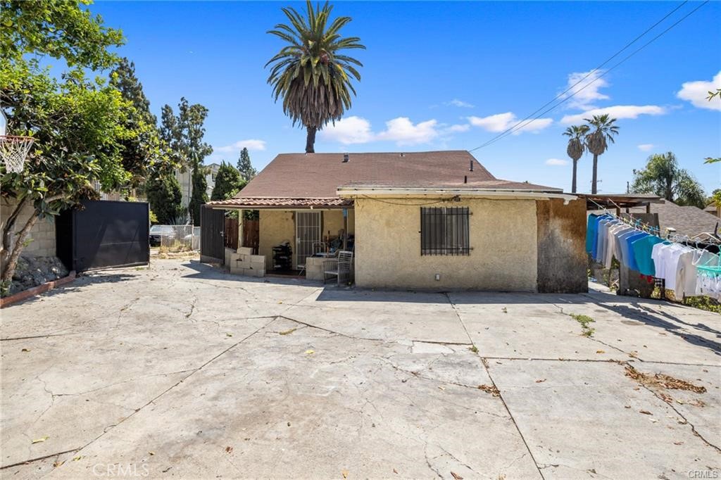 2215 Parkside Avenue Property Photo 20