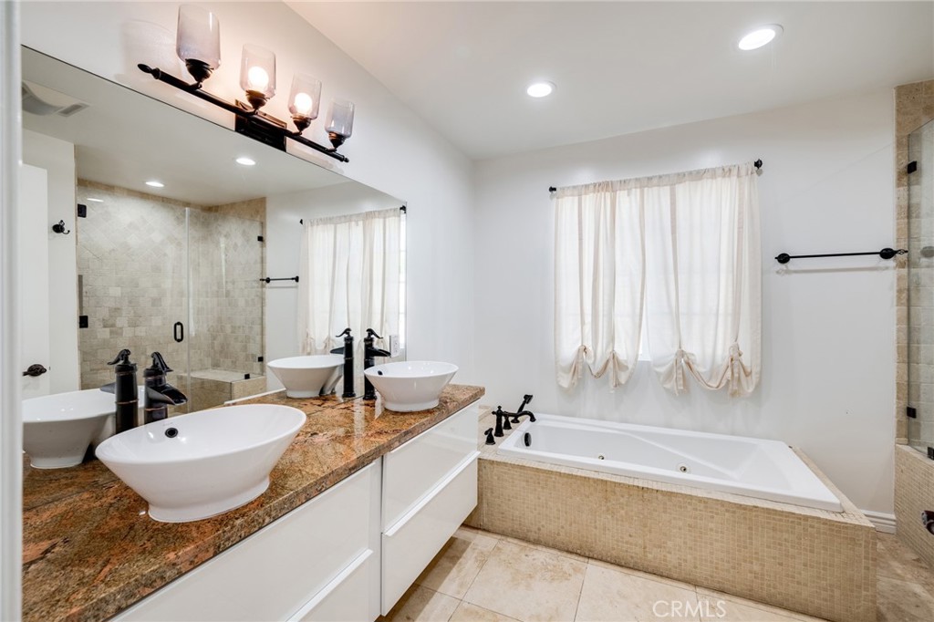 7126 Atheling Way Property Photo 15