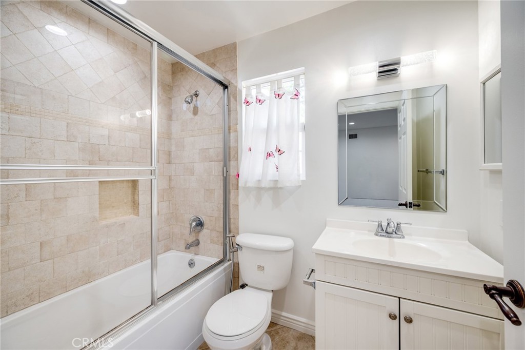 7126 Atheling Way Property Photo 18