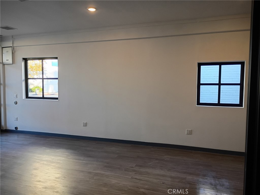 8624 Wilshire Property Photo 4