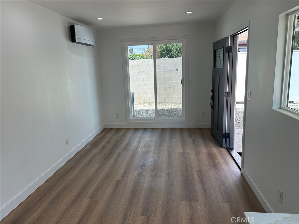 619 S Brand Boulevard A Property Photo 6
