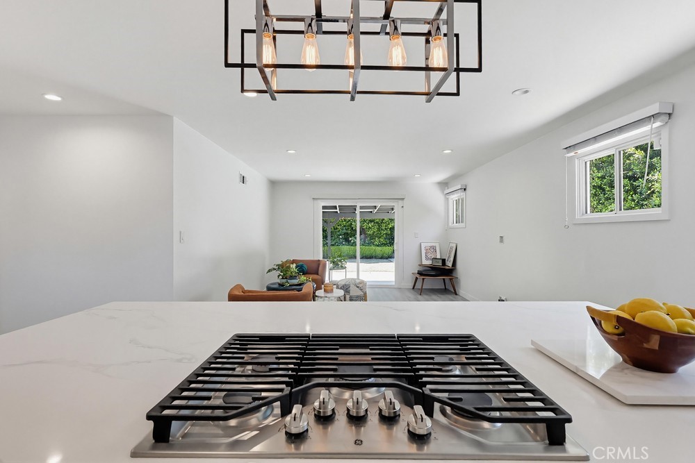 7058 Fullbright Property Photo 17