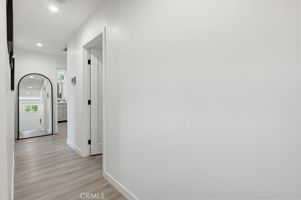 7058 Fullbright Property Photo 24