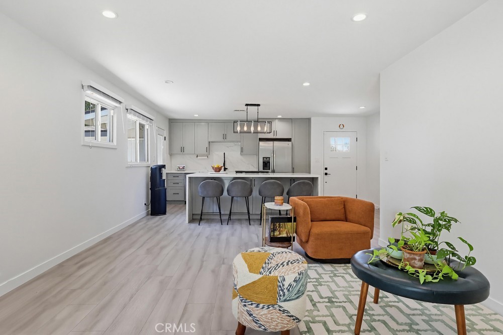 7058 Fullbright Property Photo 27
