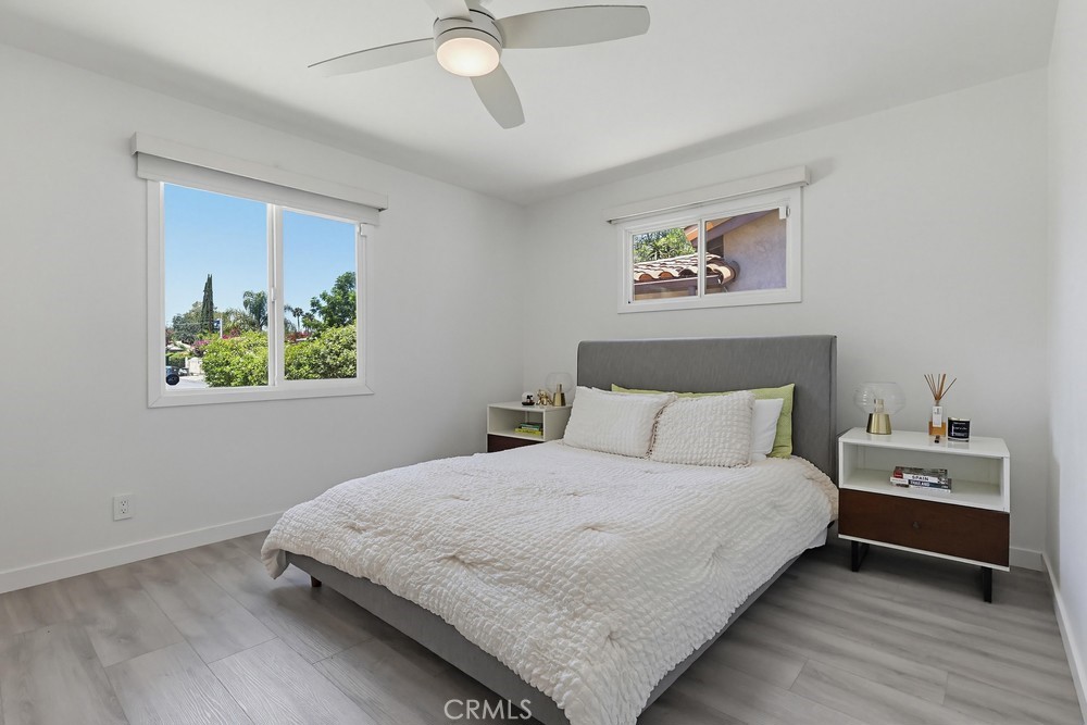 7058 Fullbright Property Photo 32