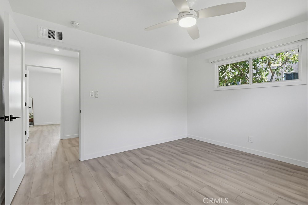 7058 Fullbright Property Photo 38