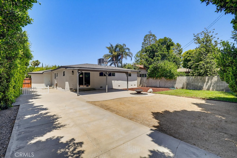 7058 Fullbright Property Photo 51