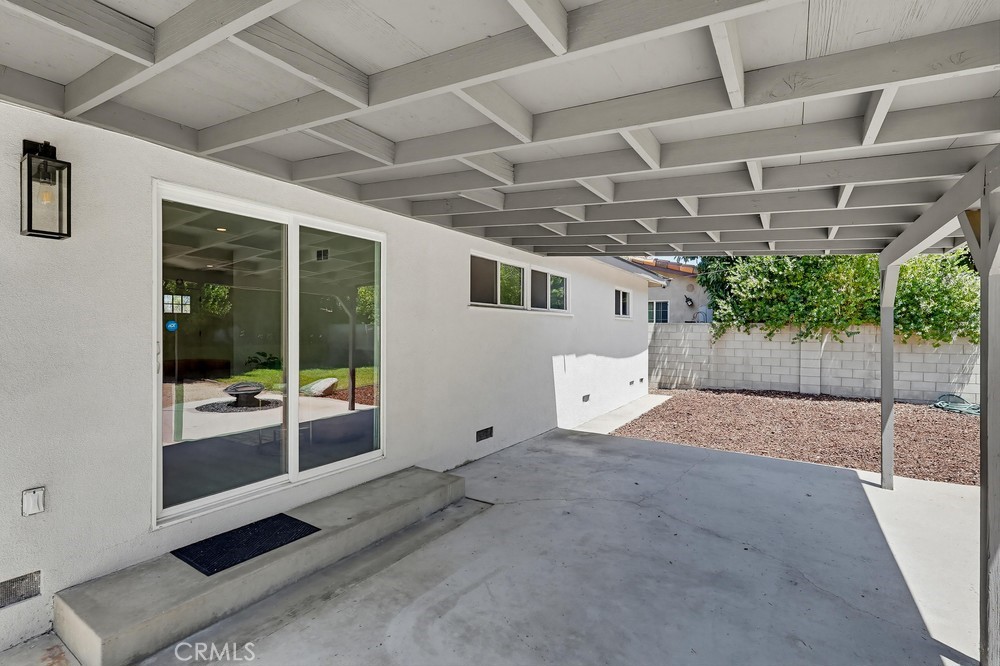 7058 Fullbright Property Photo 54