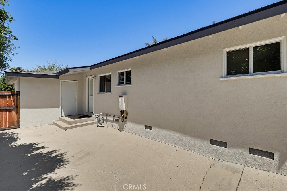 7058 Fullbright Property Photo 58