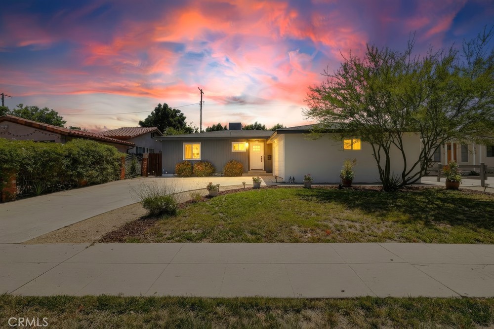 7058 Fullbright Property Photo 64