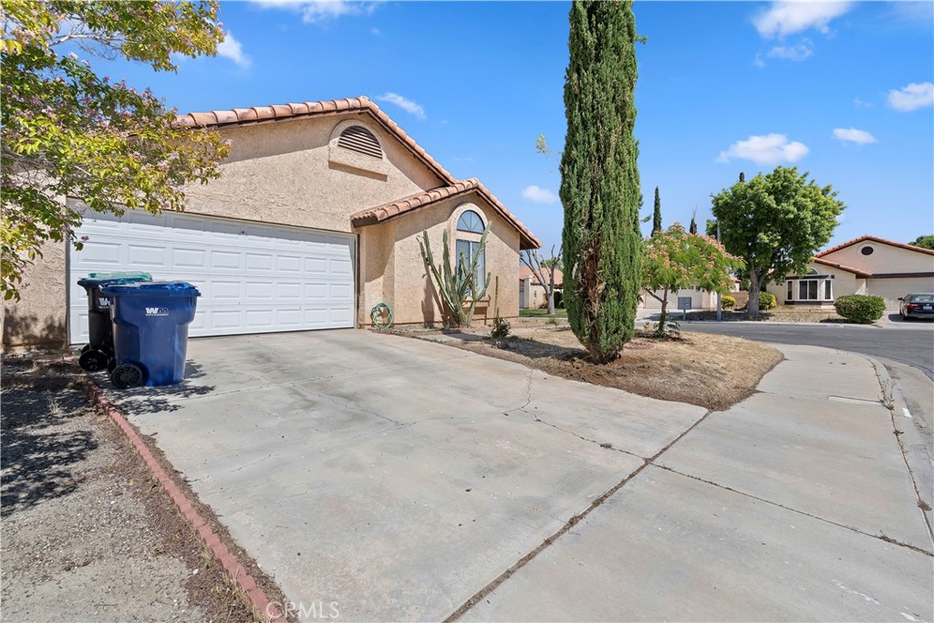 37513 Rosewood Property Photo 3