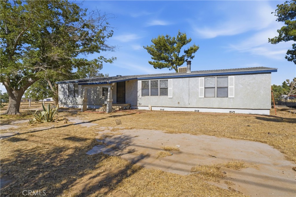 43300 43rd W Property Photo 1