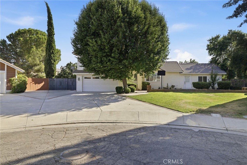 39331 Thames Court Property Photo 1