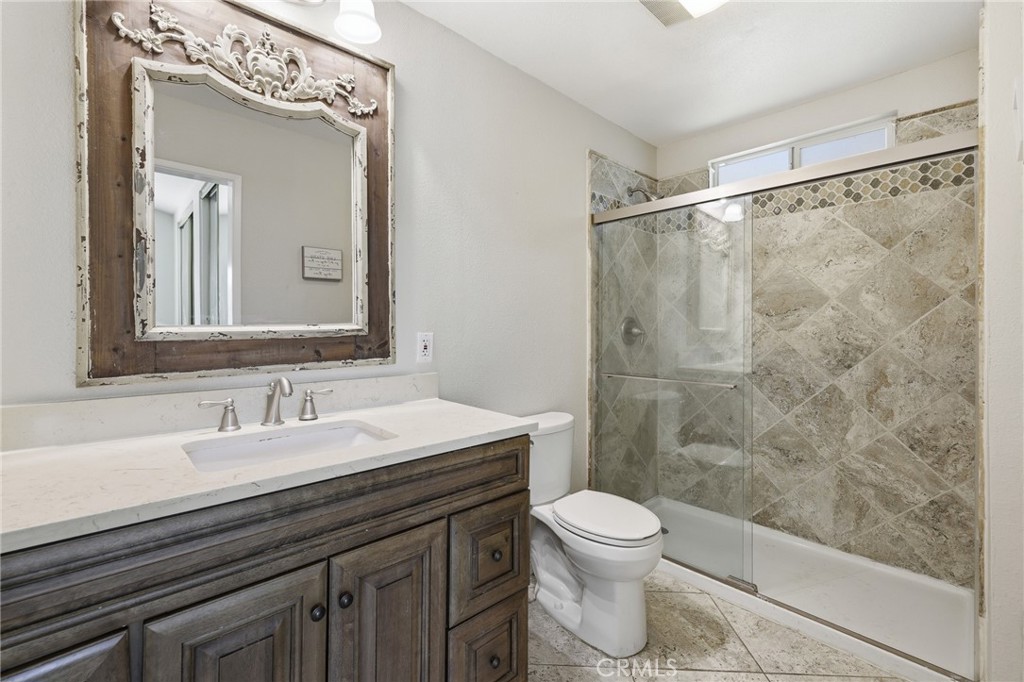 39331 Thames Court Property Photo 29