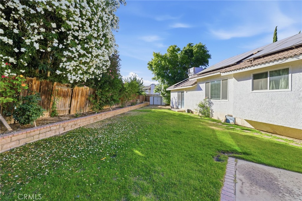 39331 Thames Court Property Photo 34