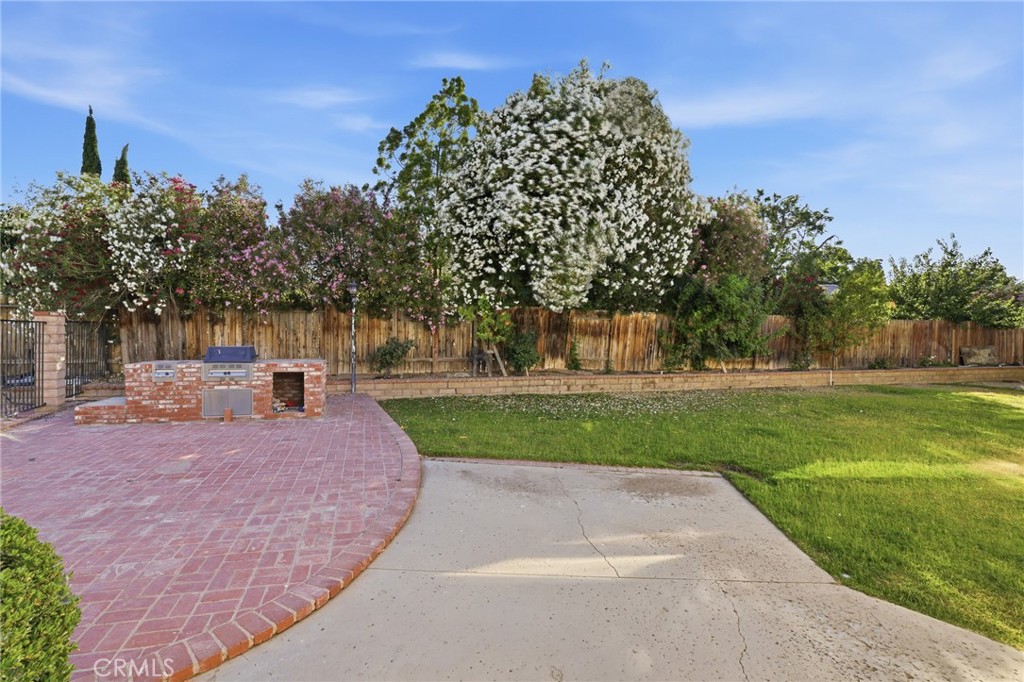 39331 Thames Court Property Photo 35