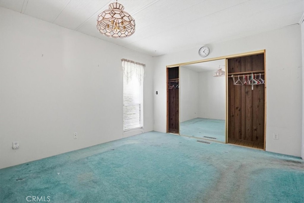 909 Louise Way Property Photo 18