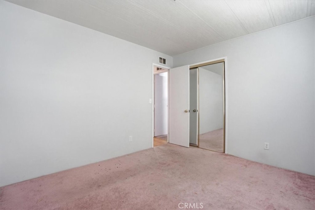 909 Louise Way Property Photo 25