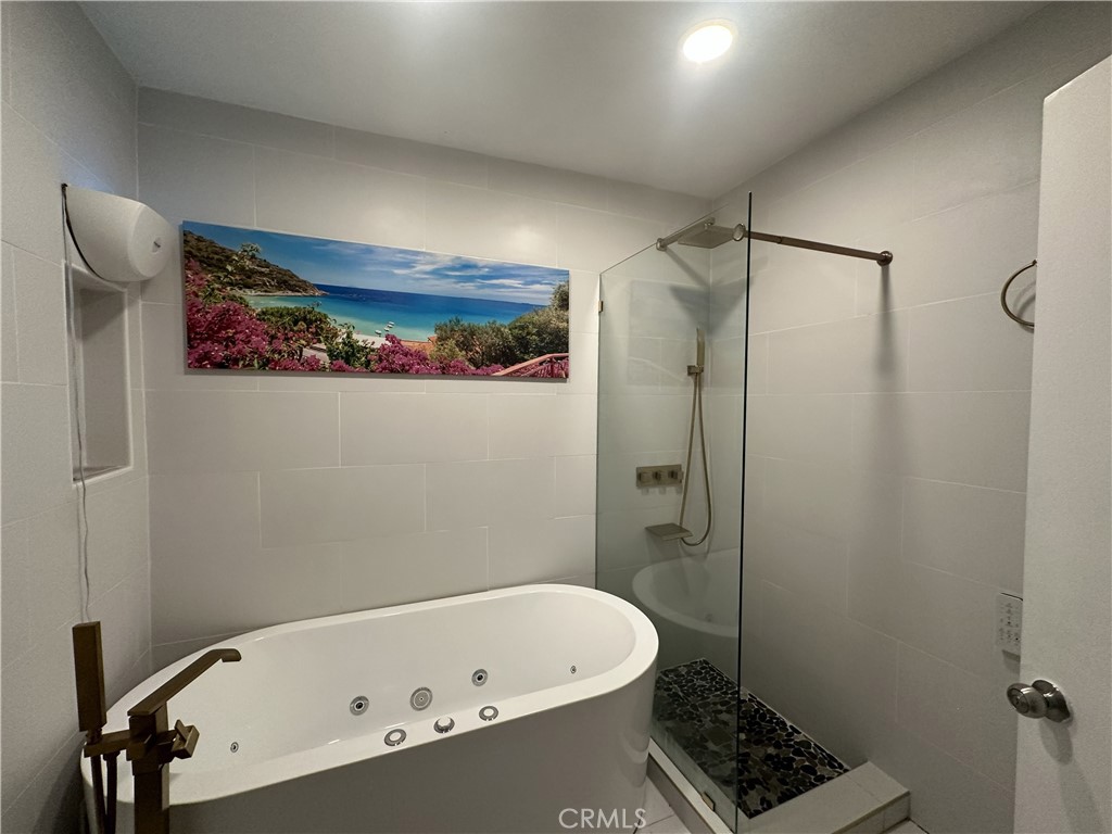 5500 Lindley 222 Property Photo 4