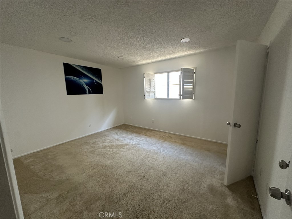 5500 Lindley 222 Property Photo 6