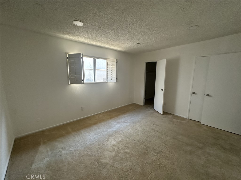 5500 Lindley 222 Property Photo 7