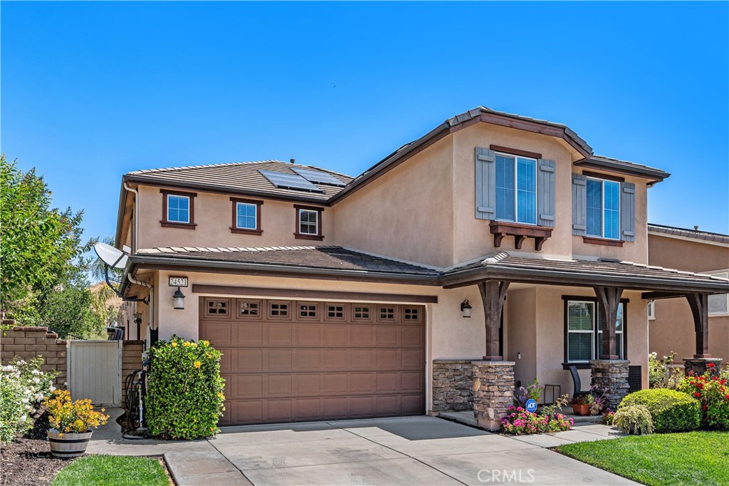 24521 Rosette Property Photo 1