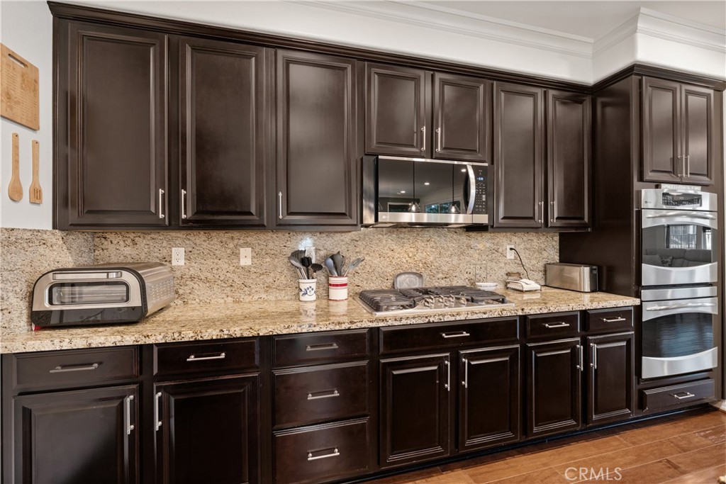24521 Rosette Property Photo 13