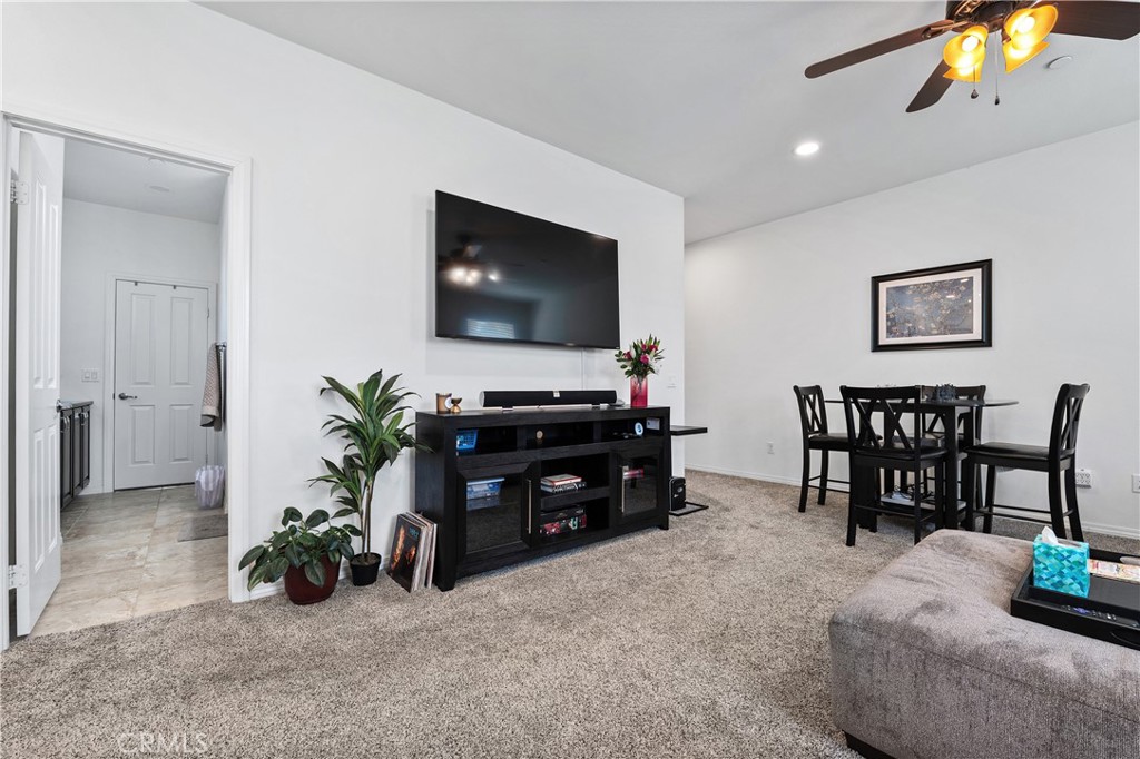 24521 Rosette Property Photo 28