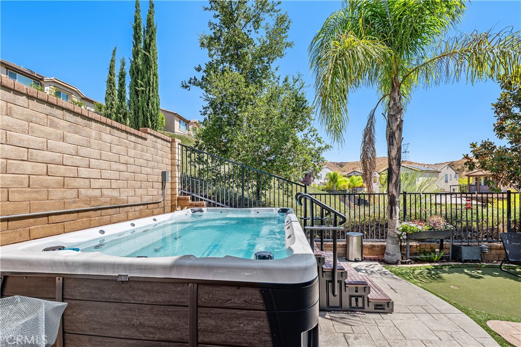 24521 Rosette Property Photo 43