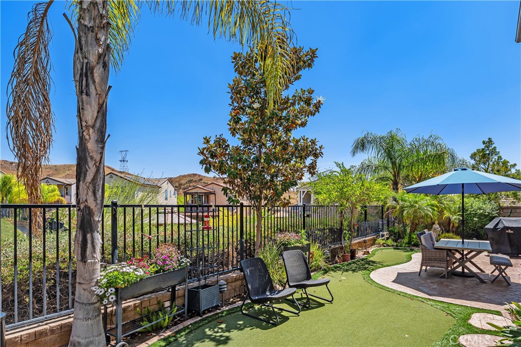 24521 Rosette Property Photo 44