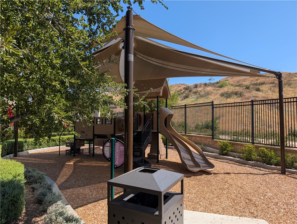 24521 Rosette Property Photo 46