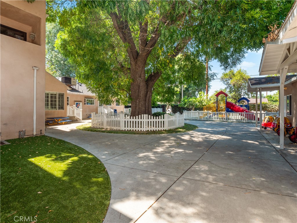 7556 Hesperia Avenue Property Photo 42