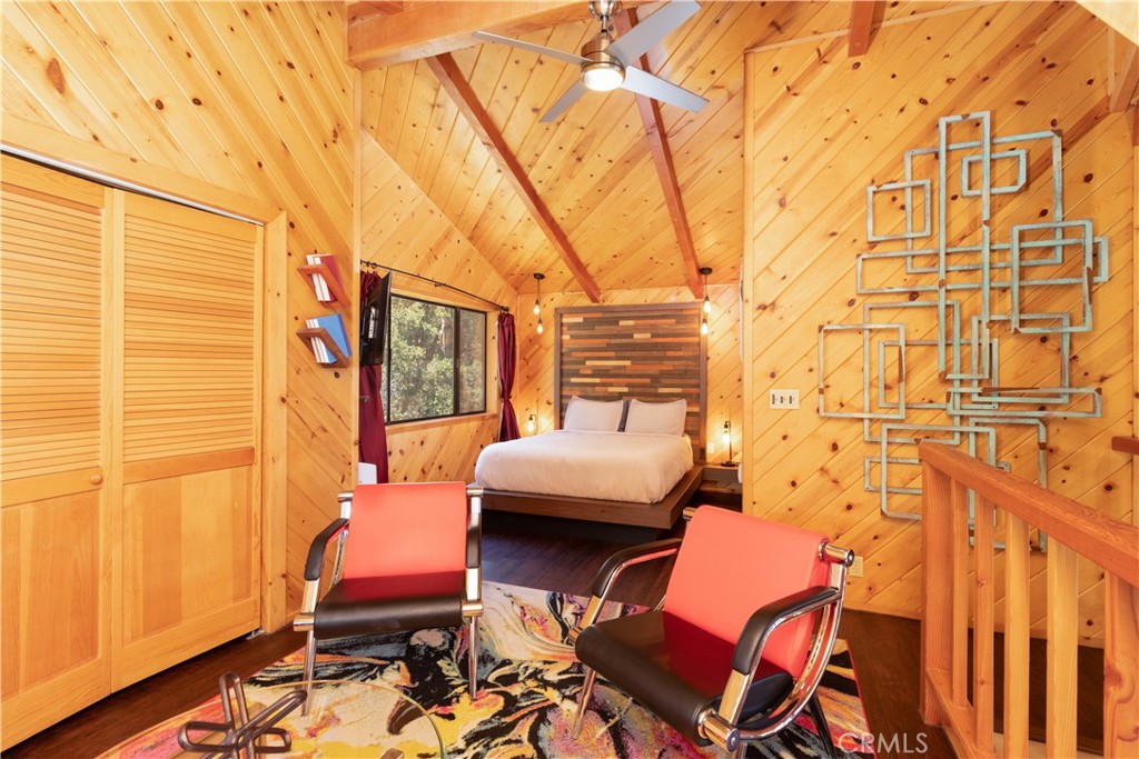 2121 Birchwood Property Photo 14
