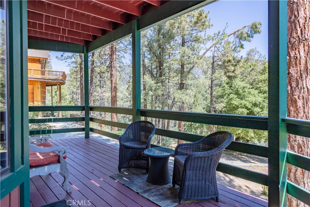 2121 Birchwood Property Photo 19