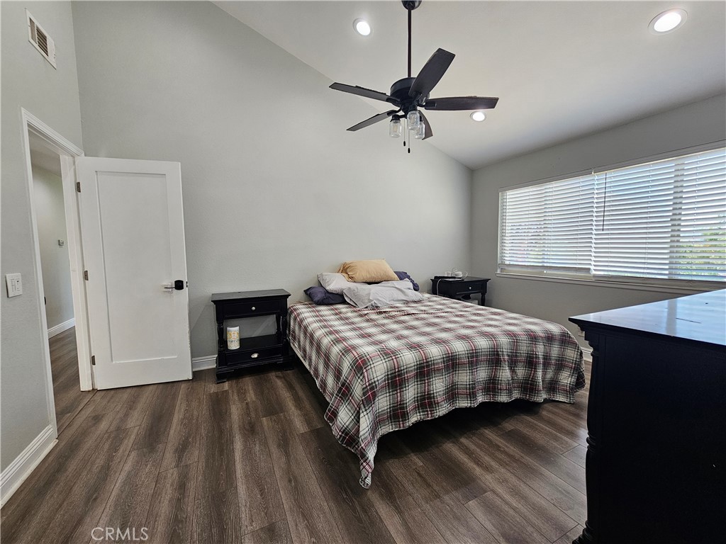 4722 Summit Property Photo 12