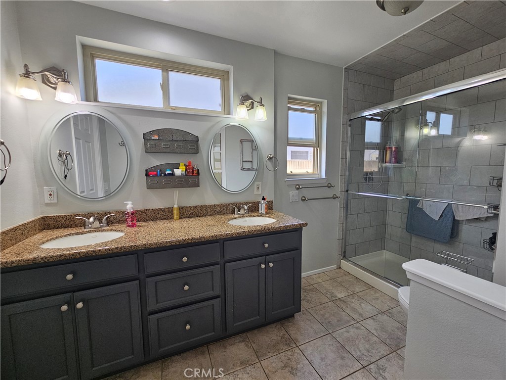 4722 Summit Property Photo 13