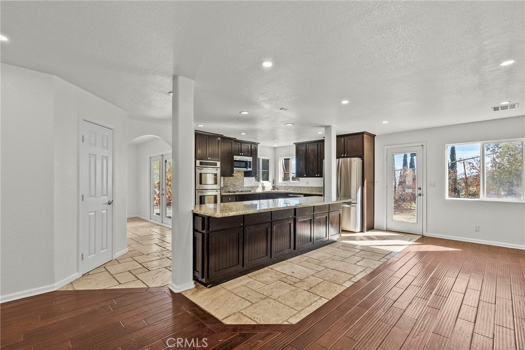 1138 Lakeview Property Photo 22