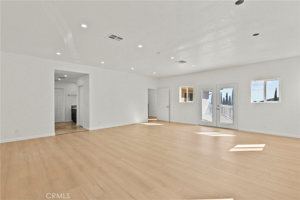 1138 Lakeview Property Photo 47