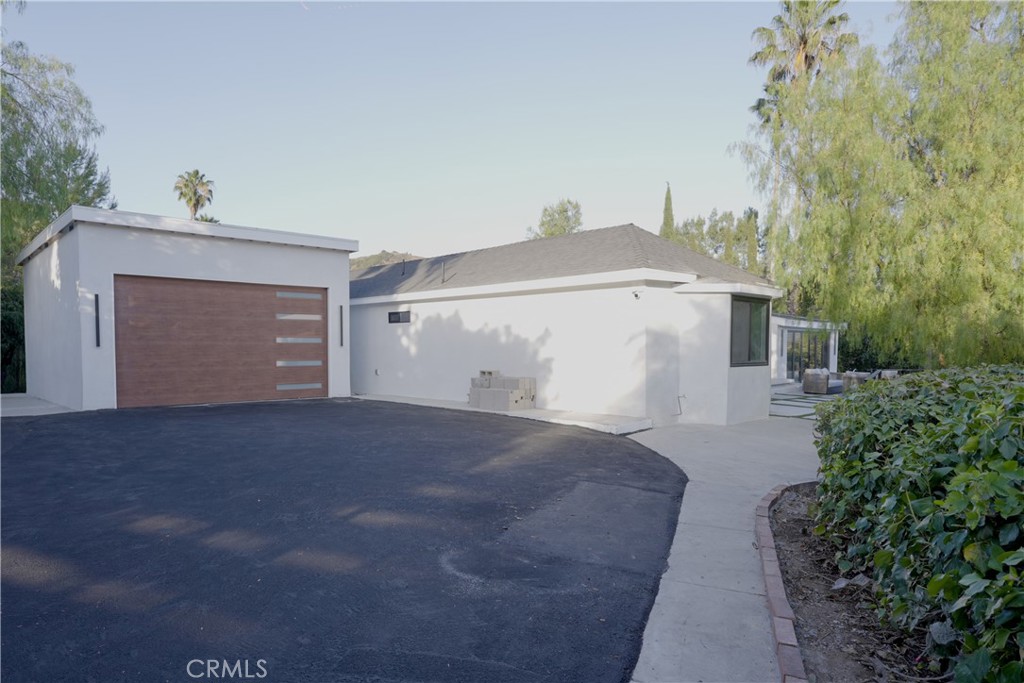 2600 Topanga Skyline Property Photo 37