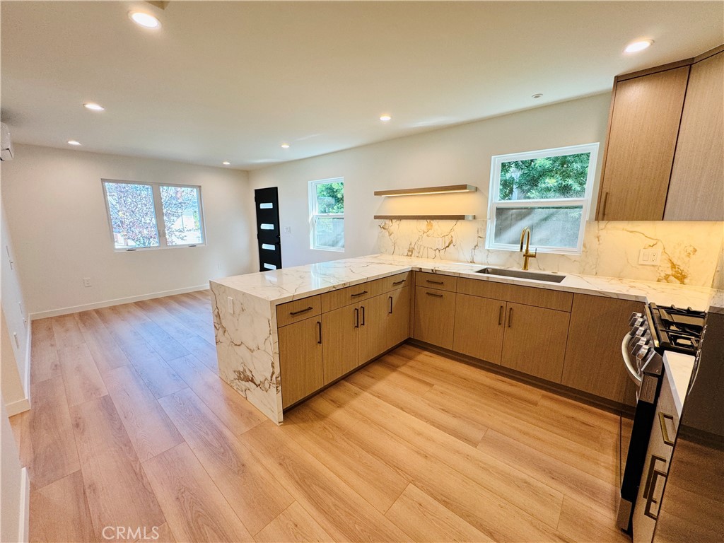 8513 Remmet Property Photo 7