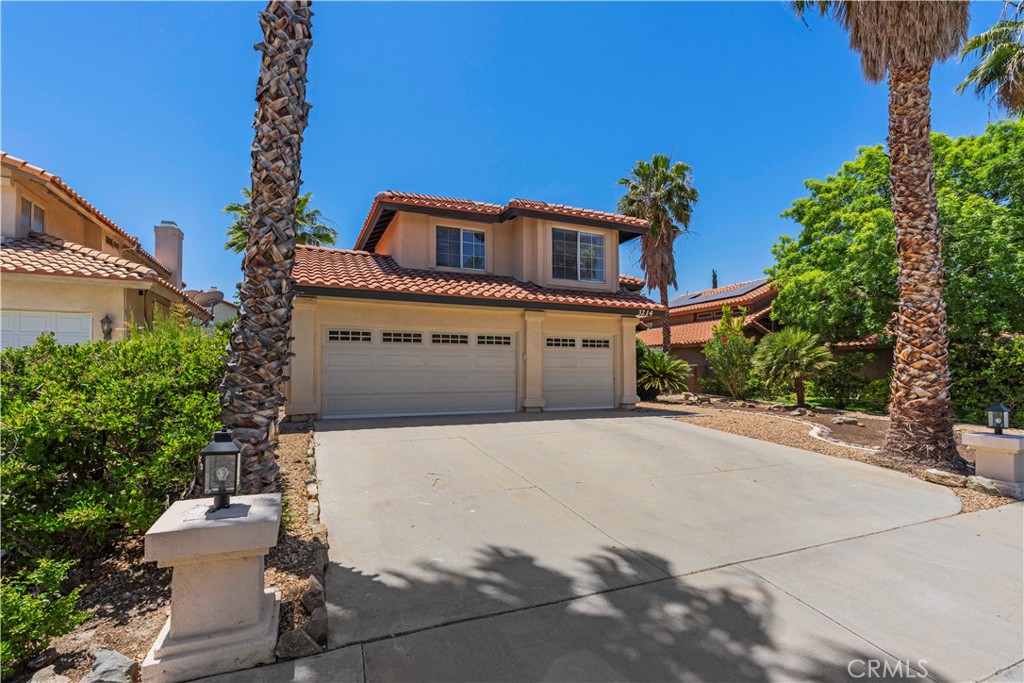 3214 Lennox Court Property Photo 4