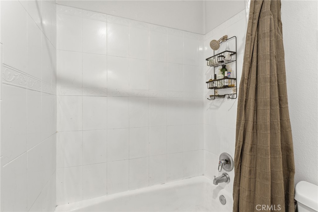 18620 Hatteras Street 157 Property Photo 18