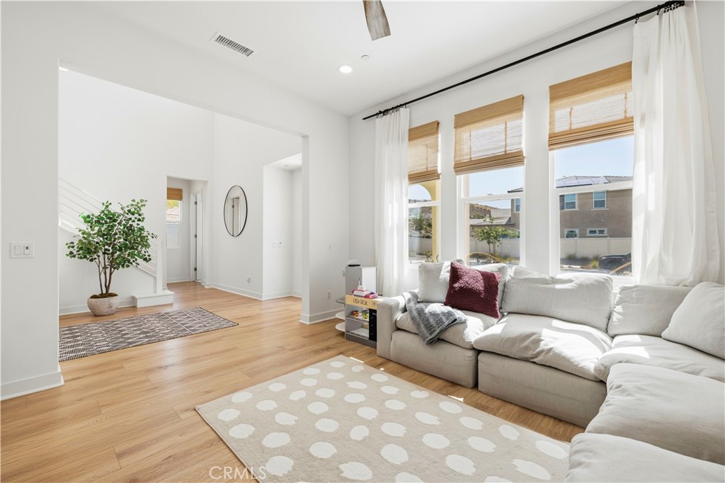 28631 Bloom Property Photo 15