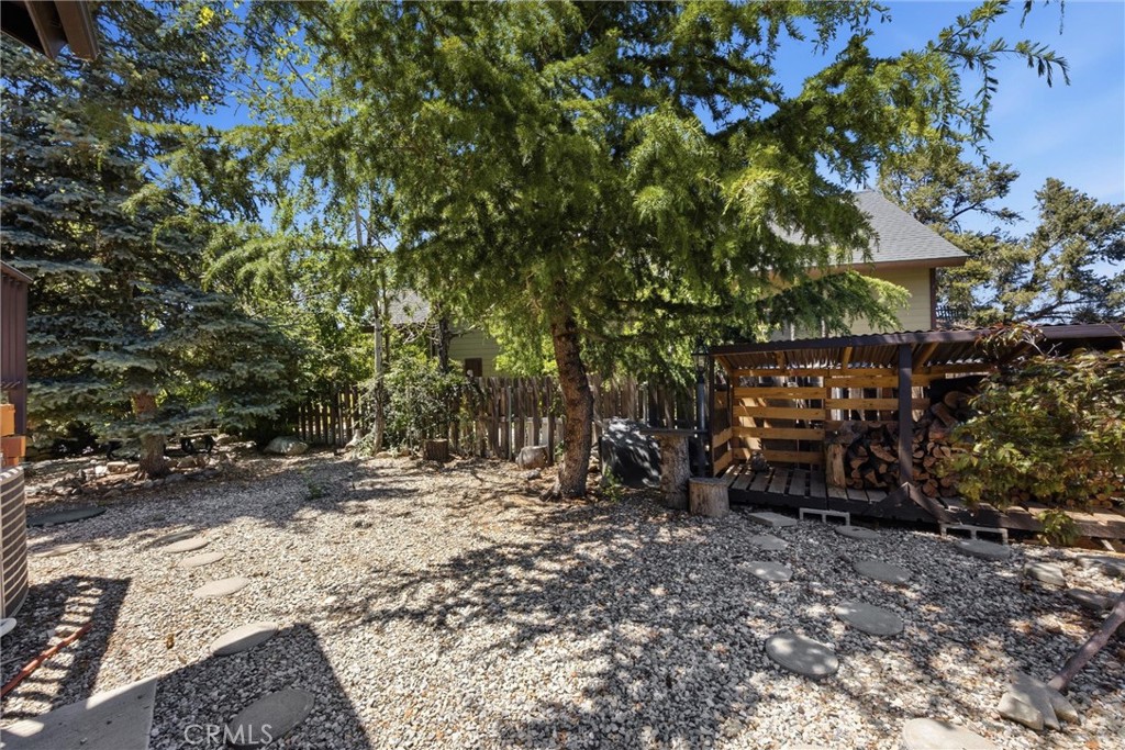 2100 St Bernard Property Photo 47