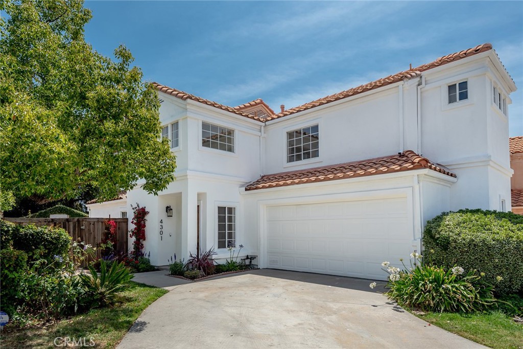 4301 Willow Glen Property Photo 1