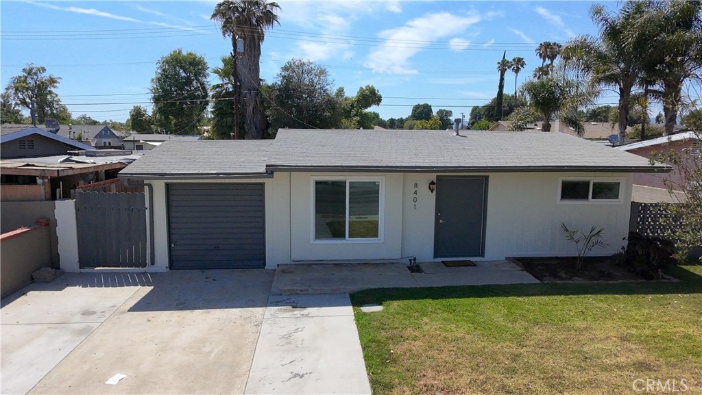 8401 Tampa Property Photo 1