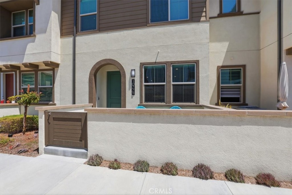 10775 Champions Property Photo 2