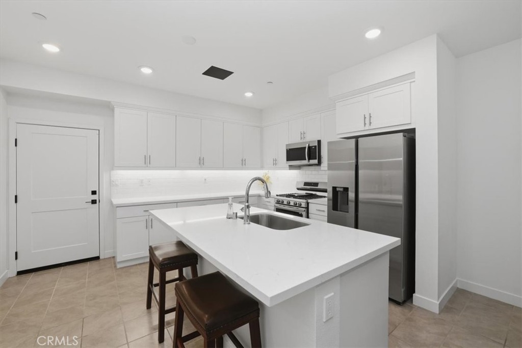 10775 Champions Property Photo 12