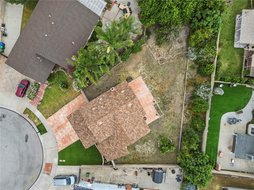2031 Morning Glory Property Photo 3
