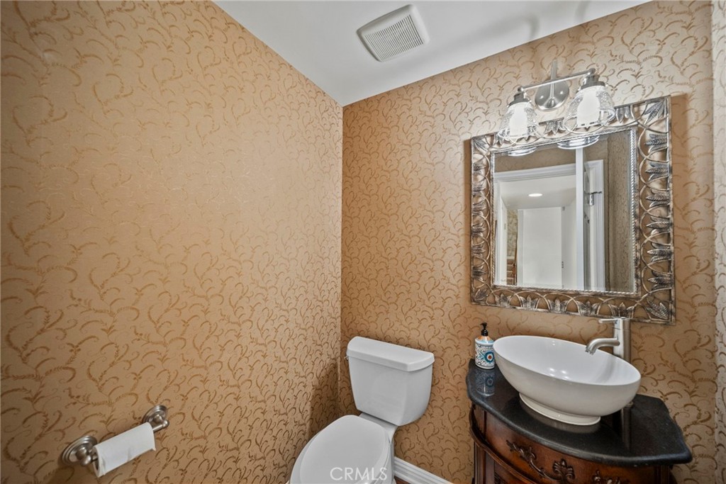 2031 Morning Glory Property Photo 13